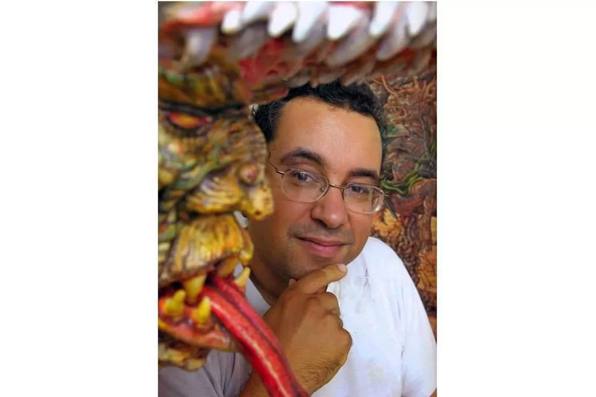 Vladimir Velázquez, invitado del mes en “Tardes de la Crítica” virtual