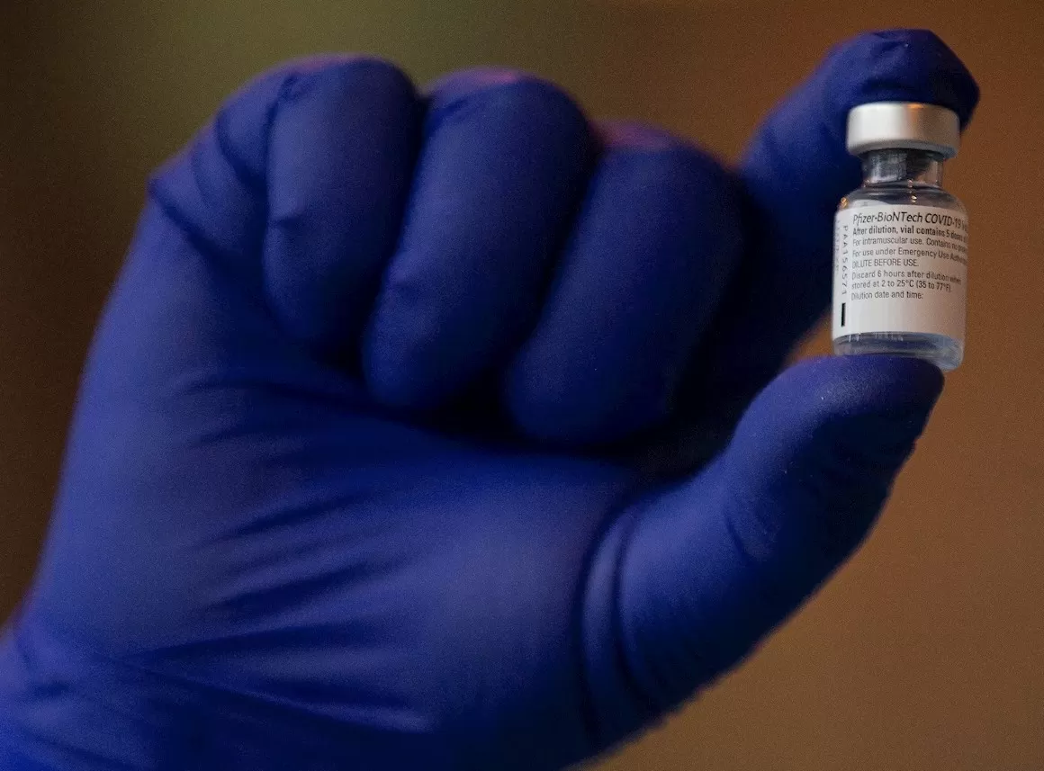 Italia espera haber vacunado a seis millones de personas a final de marzo