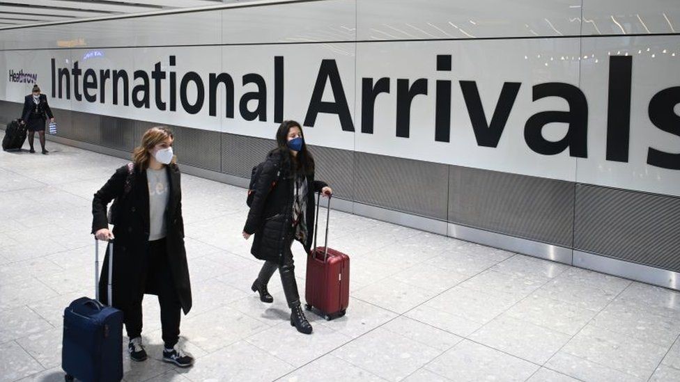 Coronavirus: Reino Unido anuncia el cierre de sus corredores aéreos ante la preocupación por nuevas cepas aún no identificadas