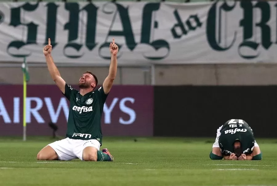 Palmeiras resiste ante River Plate y se clasifica a su quinta final