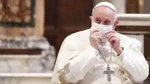 El Papa Francisco ofrece bendición del Angelus para recibir el año nuevo a pesar de ciática