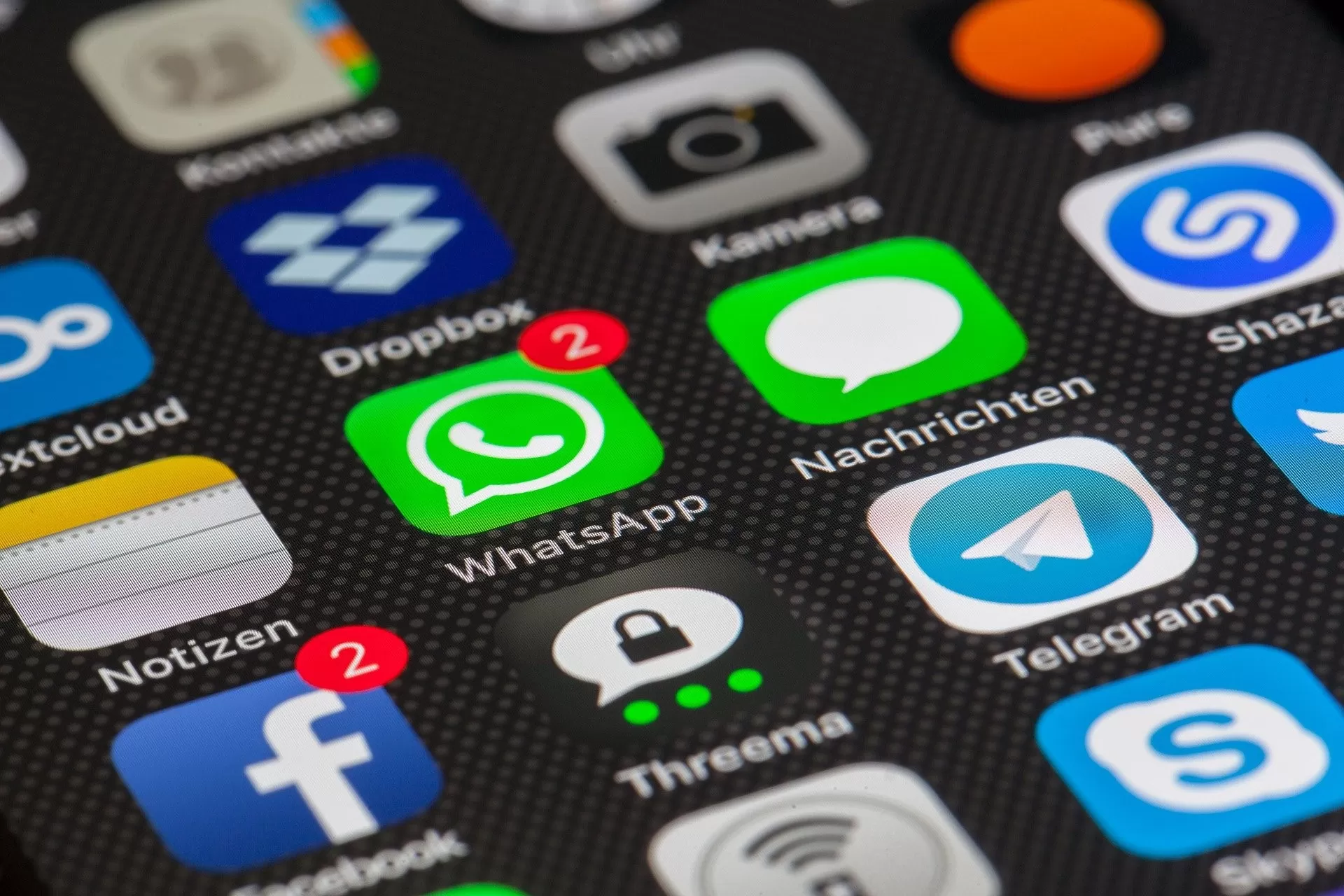WhatsApp, Telegram, Messenger: cuáles de tus datos son extraídos por cada app