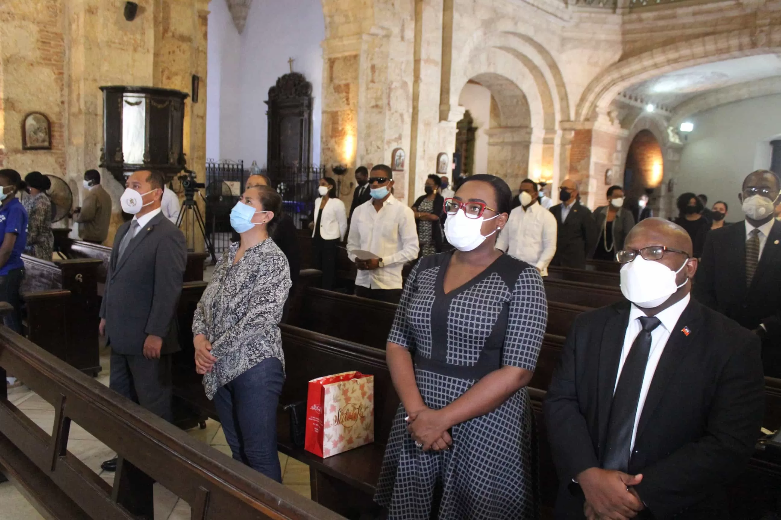 Embajada de Haití celebra misa por las víctimas del terremoto del 2010