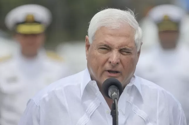Políticos panameños rechazan los Papales de Pandora