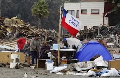 Terremotos con alarma errónea generan pánico y burla en Chile