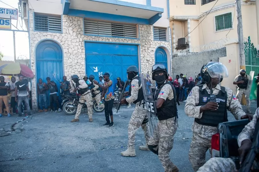 Ejército de Haití apoya al presidente Moise