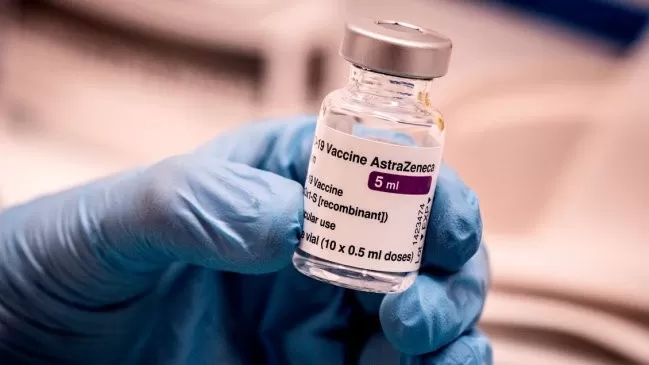 Siete muertos en el Reino Unido por coágulos tras vacunarse con AstraZeneca