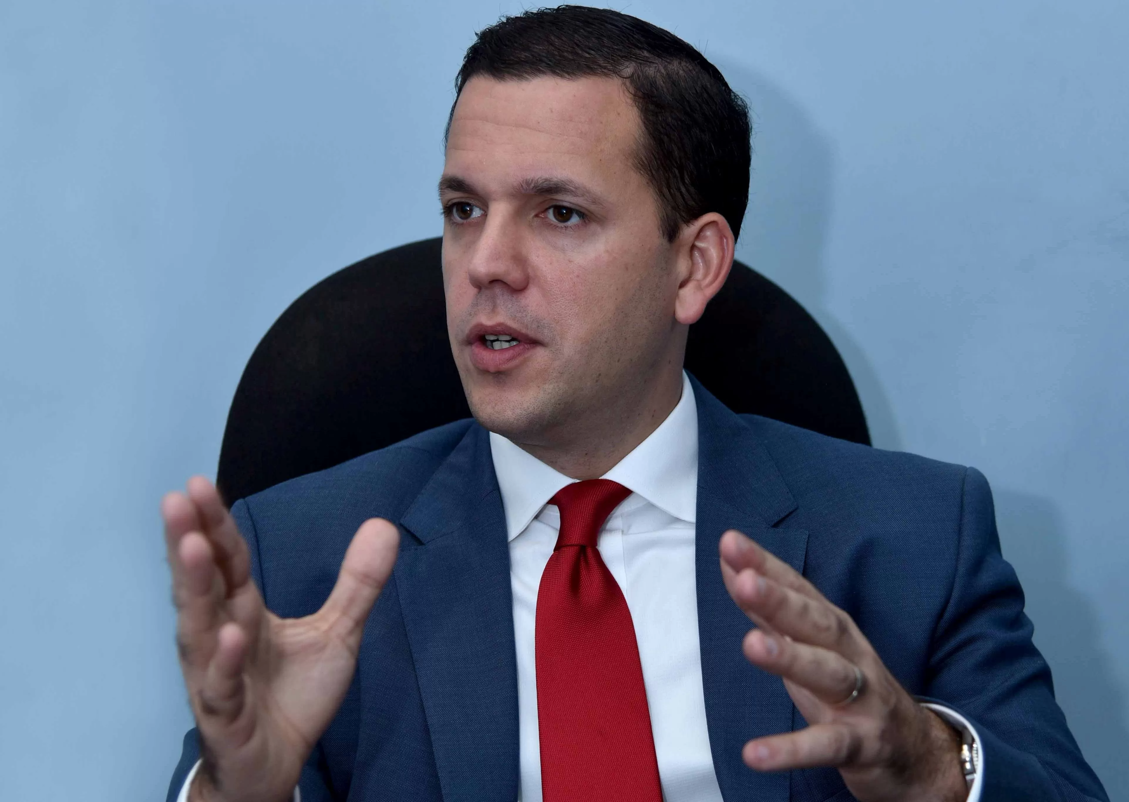 Hugo Beras reitera transparencia en licitación de semáforos y pide a DGCP reconsiderar decisión