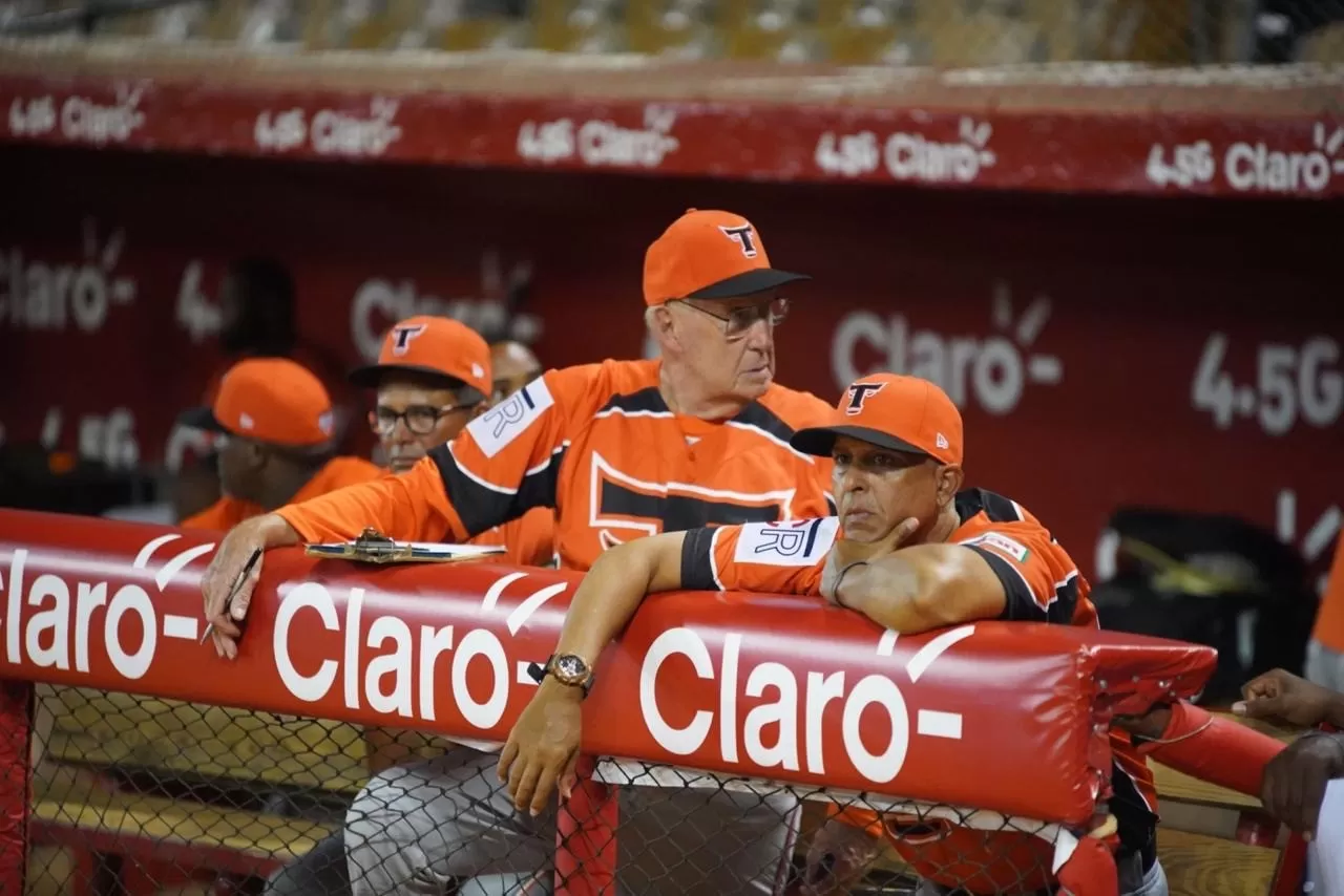 Toros anuncian regreso de Lino Rivera y Phil Regan