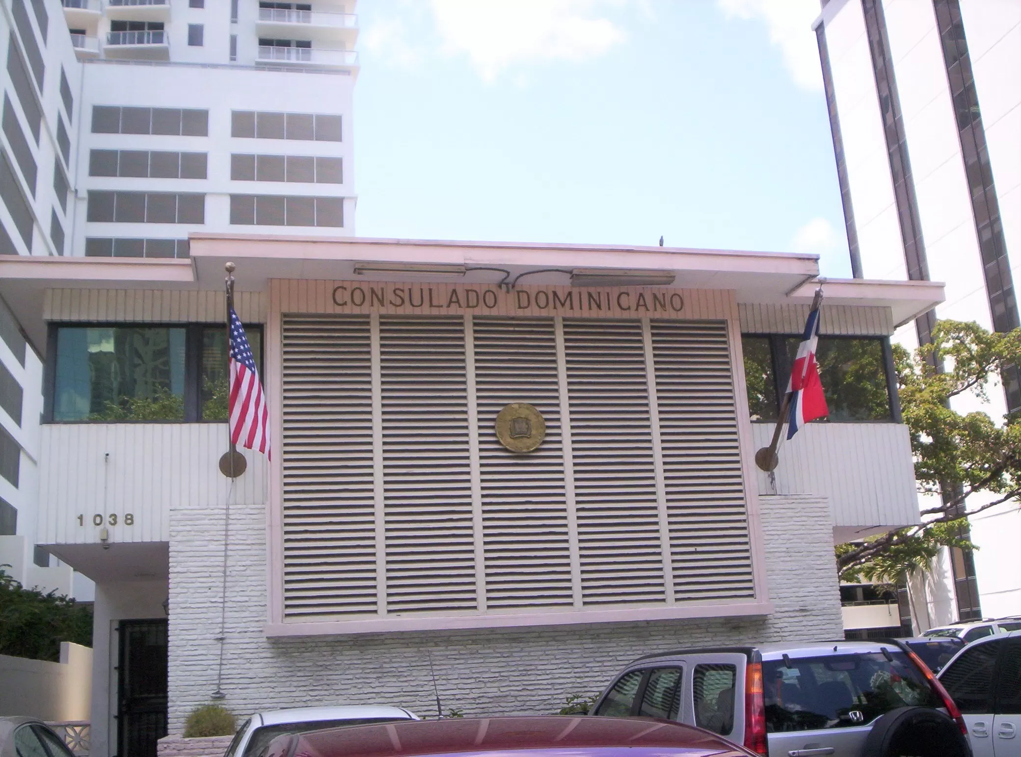 Consulado General dominicano en Miami informa “falla telefónica”