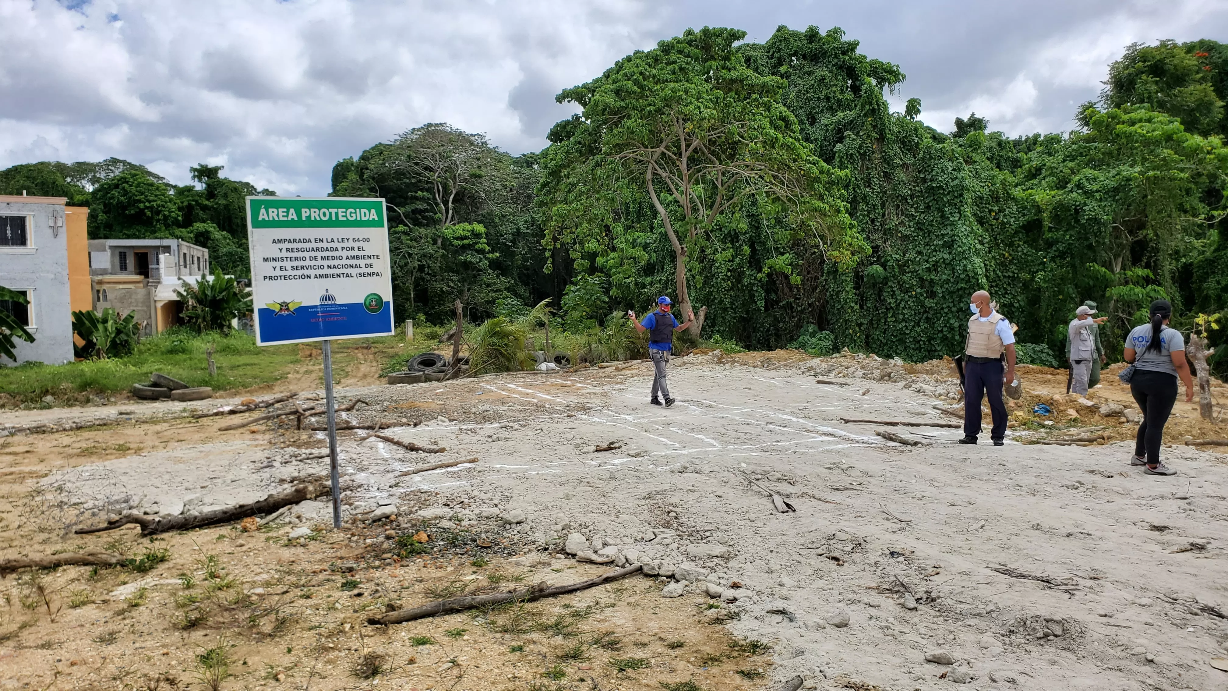 Procuraduría de Medio Ambiente interviene arroyo Yaguasa