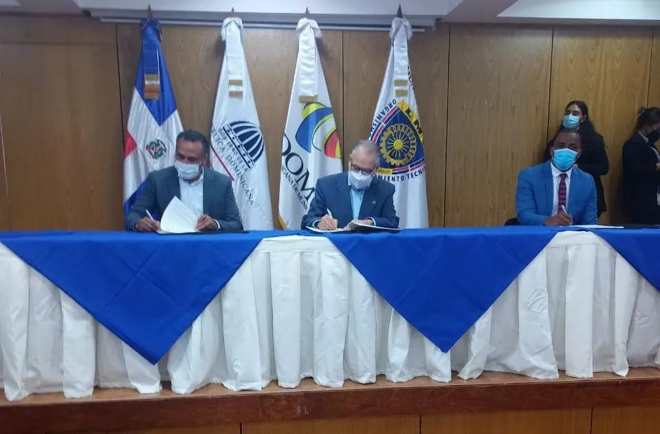 Ministerio de Economía acuerda con alcaldía afianzar el desarrollo de Bayaguana