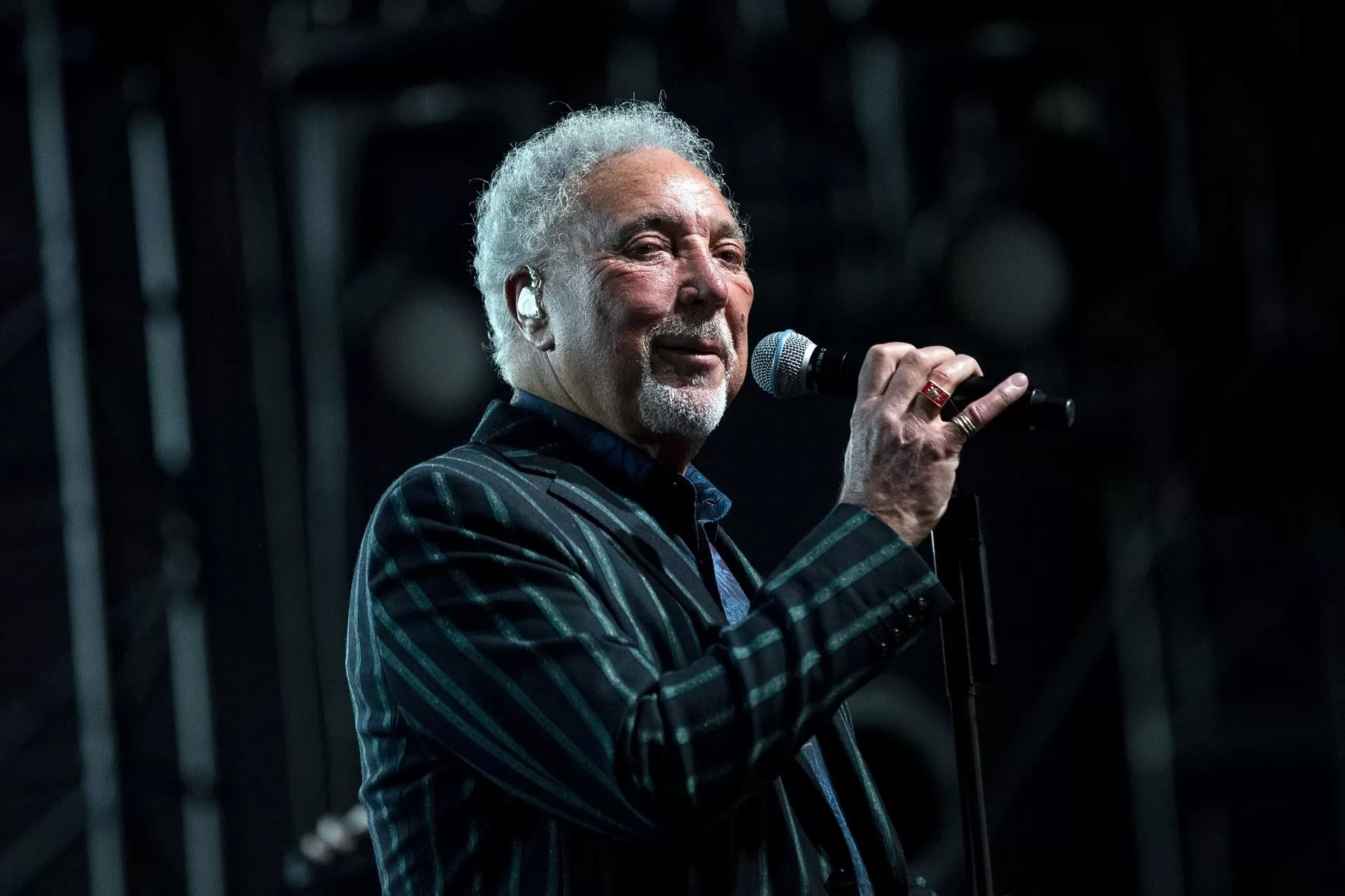 Tom Jones, a los 80 años: 