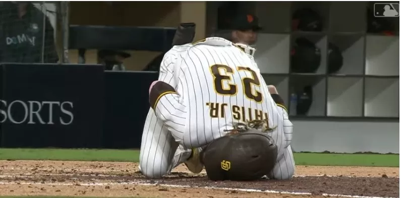 Los Padres ganan a Gigantes con un jonrón de Machado