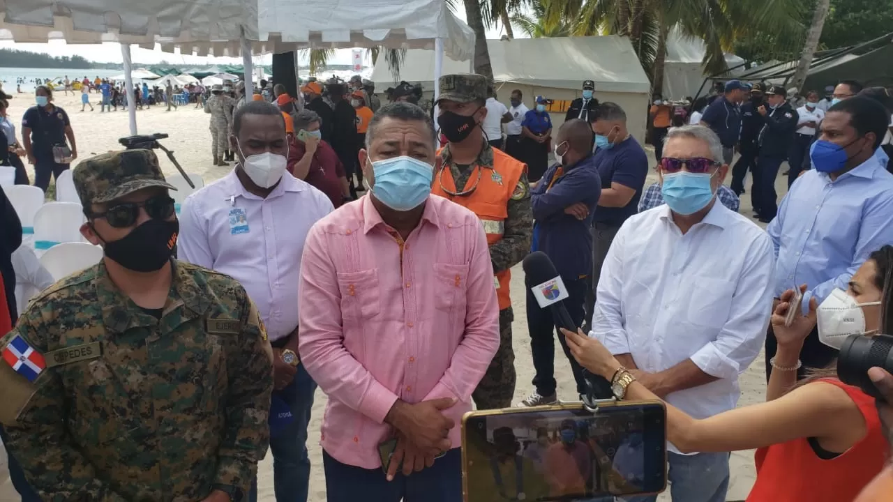 Ayuntamiento de Boca Chica inicia operativo Semana santa 2021