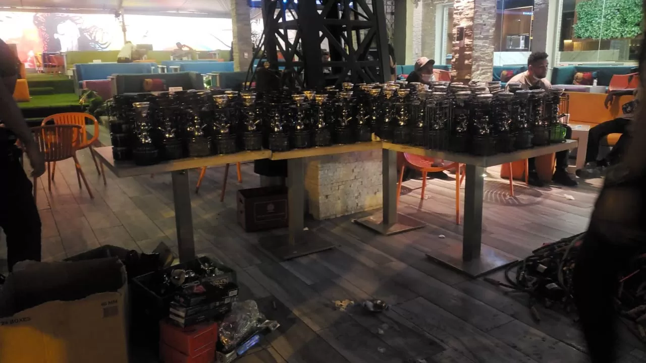 Confiscan 117 hookahs y nueve tragamonedas en Santo Domingo Este