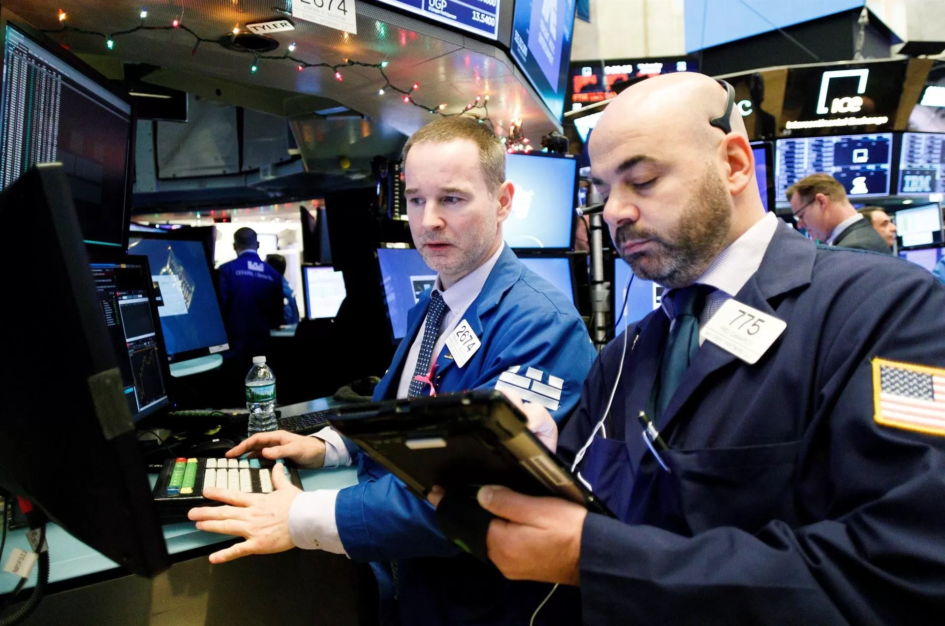 Wall Street cerró en zona mixta