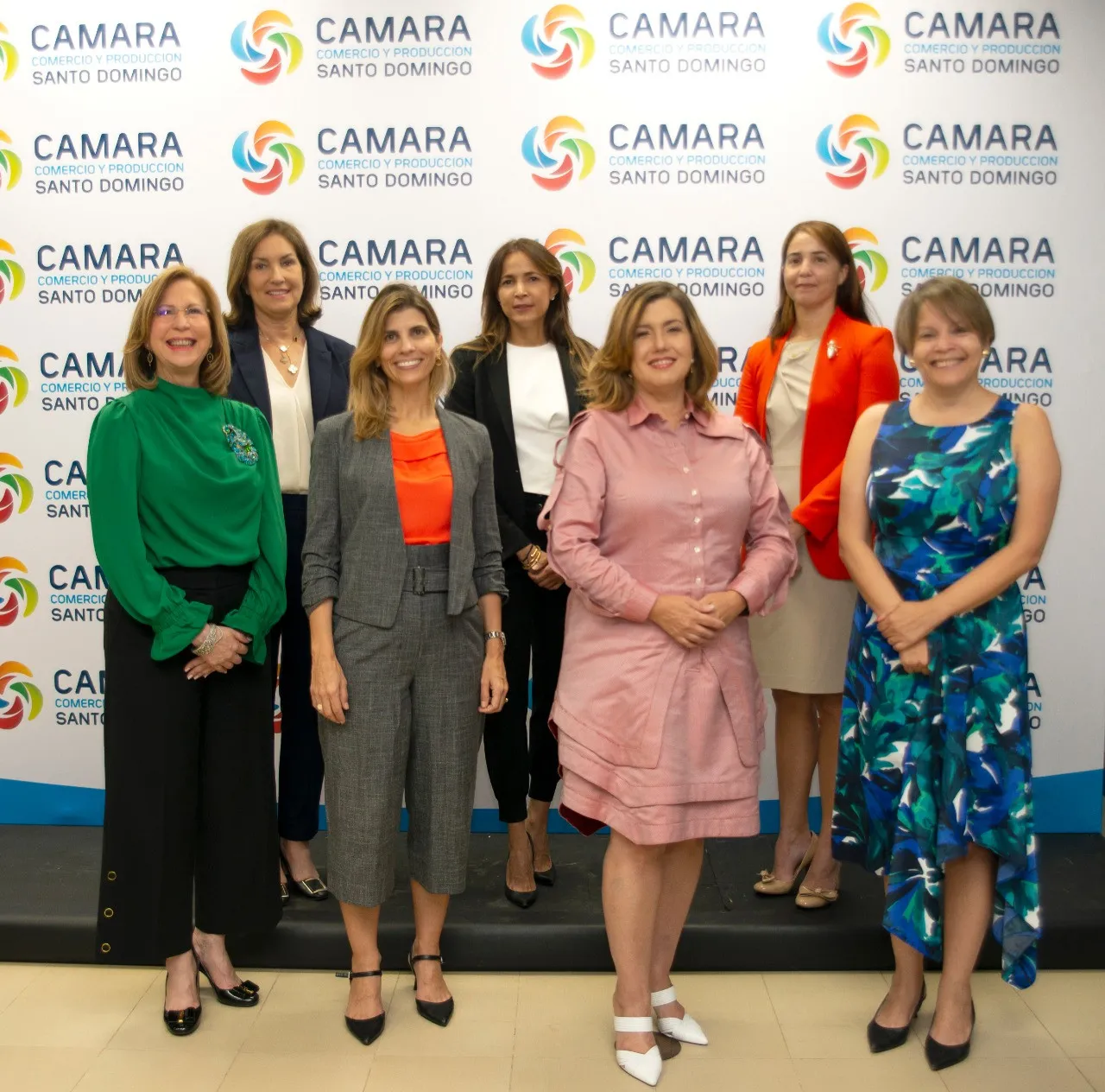 Cámara de Comercio de Santo Domingo elige nueva directiva con mayoría femenina