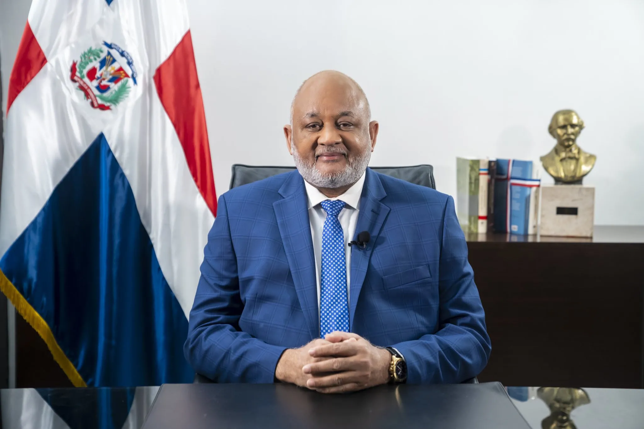 Minerd excluye del retorno a clases escuelas de Santo Domingo y San Cristóbal
