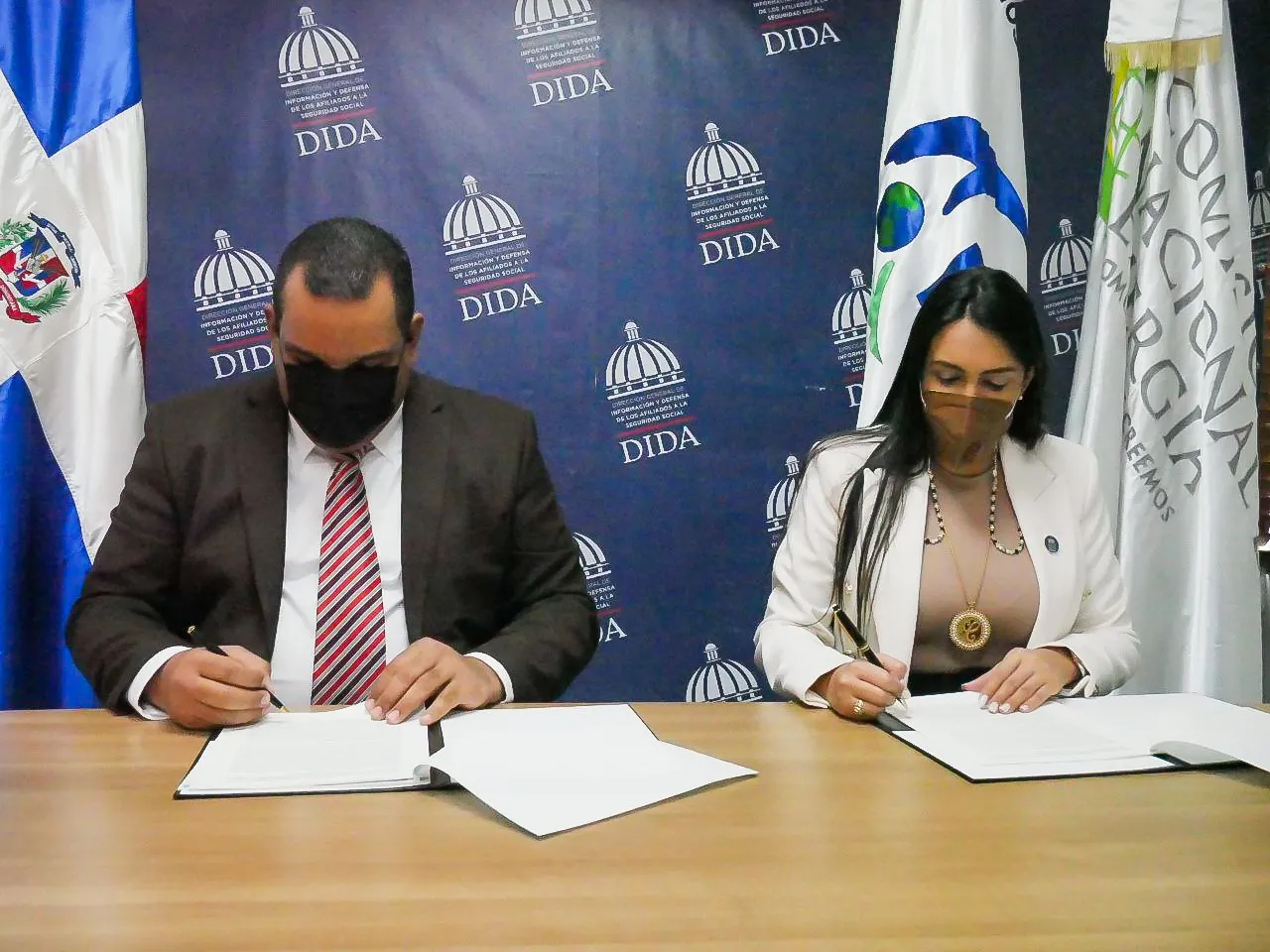 La DIDA y la CNE firman convenio de capacitación interinstitucional