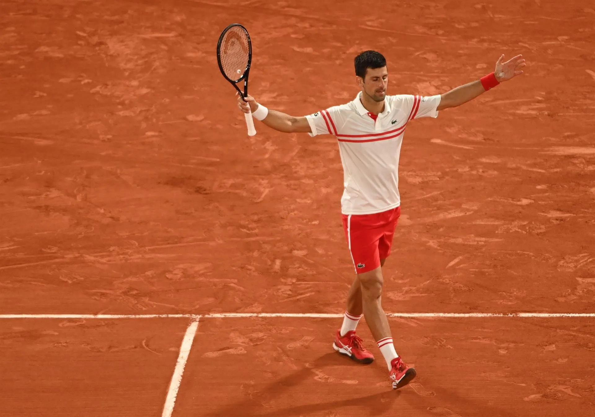 Nadal cae en París ante Djokovic en partido épico
