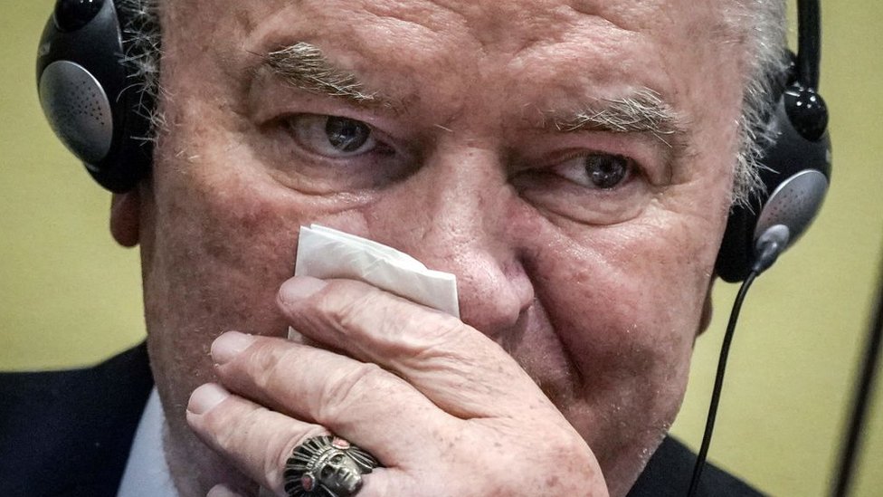 Ratko Mladic: la Justicia internacional ratifica su condena por el genocidio de Srebrenica