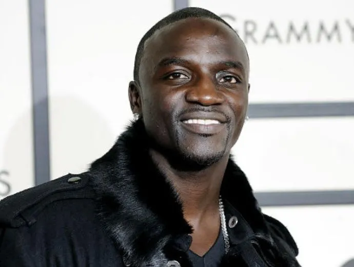 Akon regresa a RD para unirse a Melymel y Musicólogo 