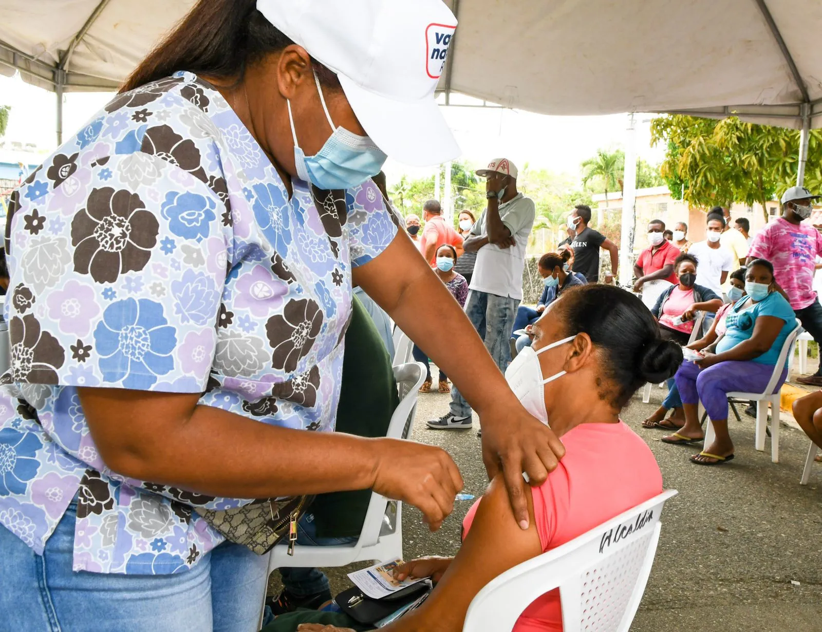 Reportaje de periódico argentino La Nación destaca ritmo de vacunación de RD
