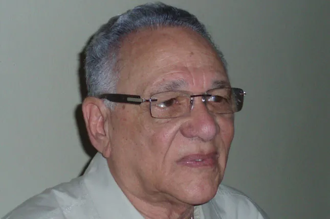 Abinader lamenta muerte de fundador del Movimiento 14 de Junio Leandro Guzmán