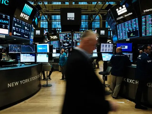 Wall Street cierra en verde y el S&P 500 marca segundo récord consecutivo