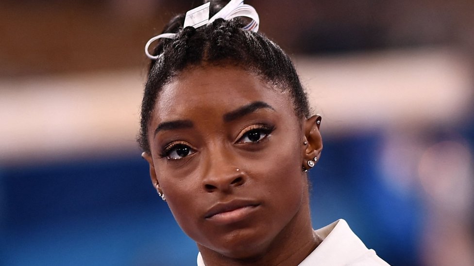 Tokio: los mensajes de apoyo de Michael Phelps, Nadia Comaneci y otros deportistas a Simone Biles tras su decisión de priorizar su salud mental