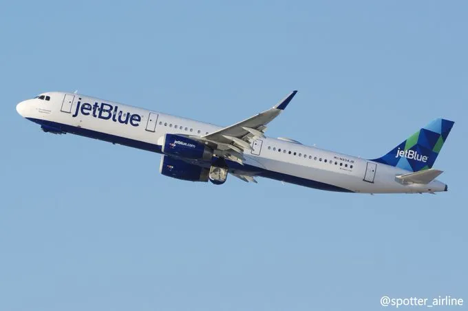 Tras quejas, JetBlue implementará mejoras en sus servicios aéreos