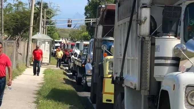 Desabastecimiento en Puerto Rico por paro de transportistas