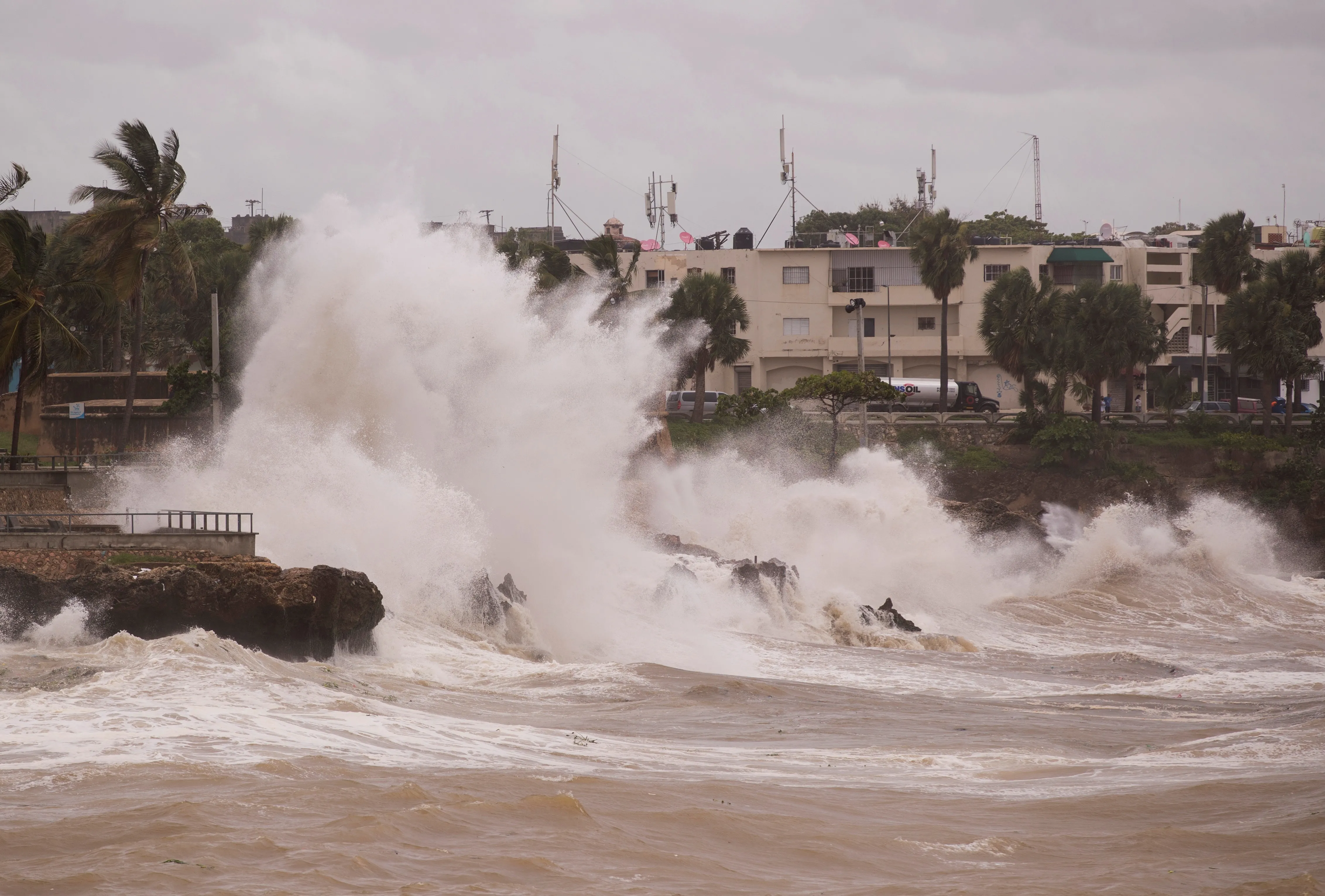 Alerta total en República Dominicana por avance tormenta tropical Grace