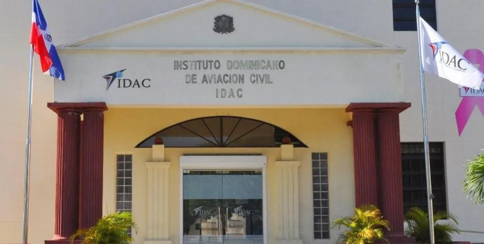 IDAC confirma accidente de helicóptero y muerte de piloto en zona de Los Cacaos San Cristóbal