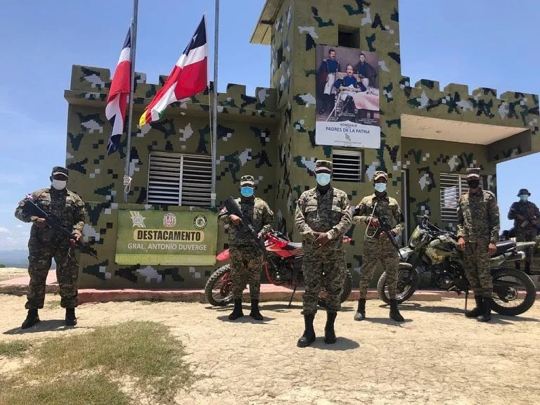 Fuerzas Armadas refuerzan presencia con reapertura de mercados fronterizos