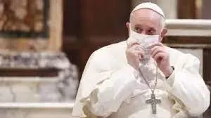 El papa lamenta en mensaje de Navidad que las tragedias 