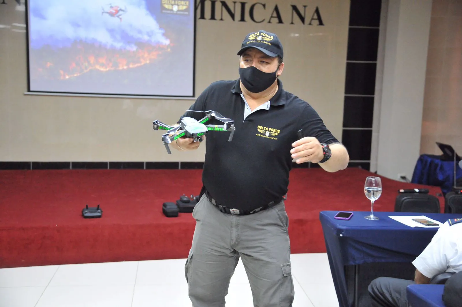 Liga municipal capacita a bomberos sobre uso de drones