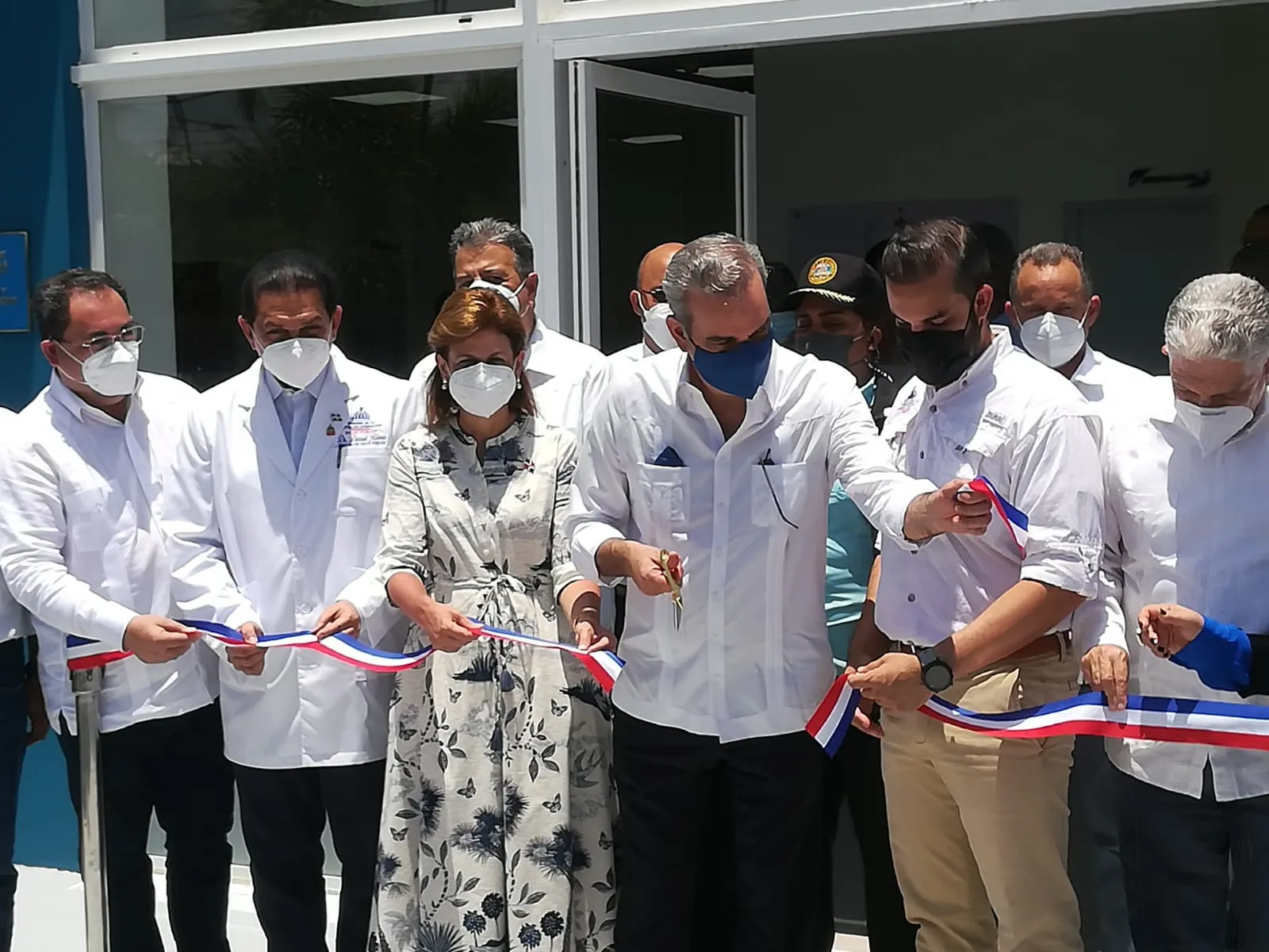 Abinader cierra agenda en Santiago inaugurando centro diagnóstico