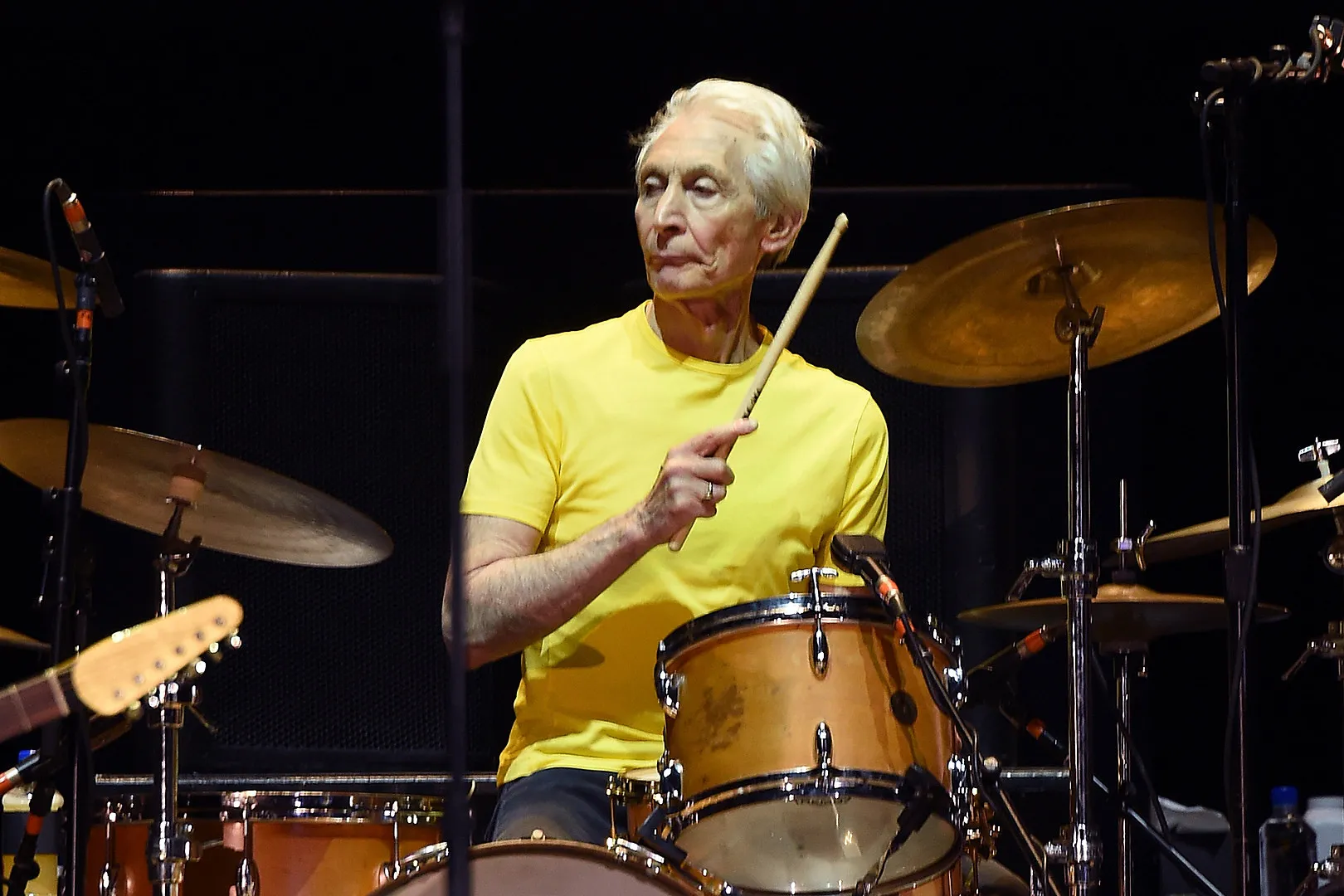 Muere Charlie Watts, un abuelo del rock, baterista de Rolling Stones