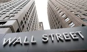 Wall Street abre en rojo y el Dow Jones baja un 0,28 %, pendiente de la Fed