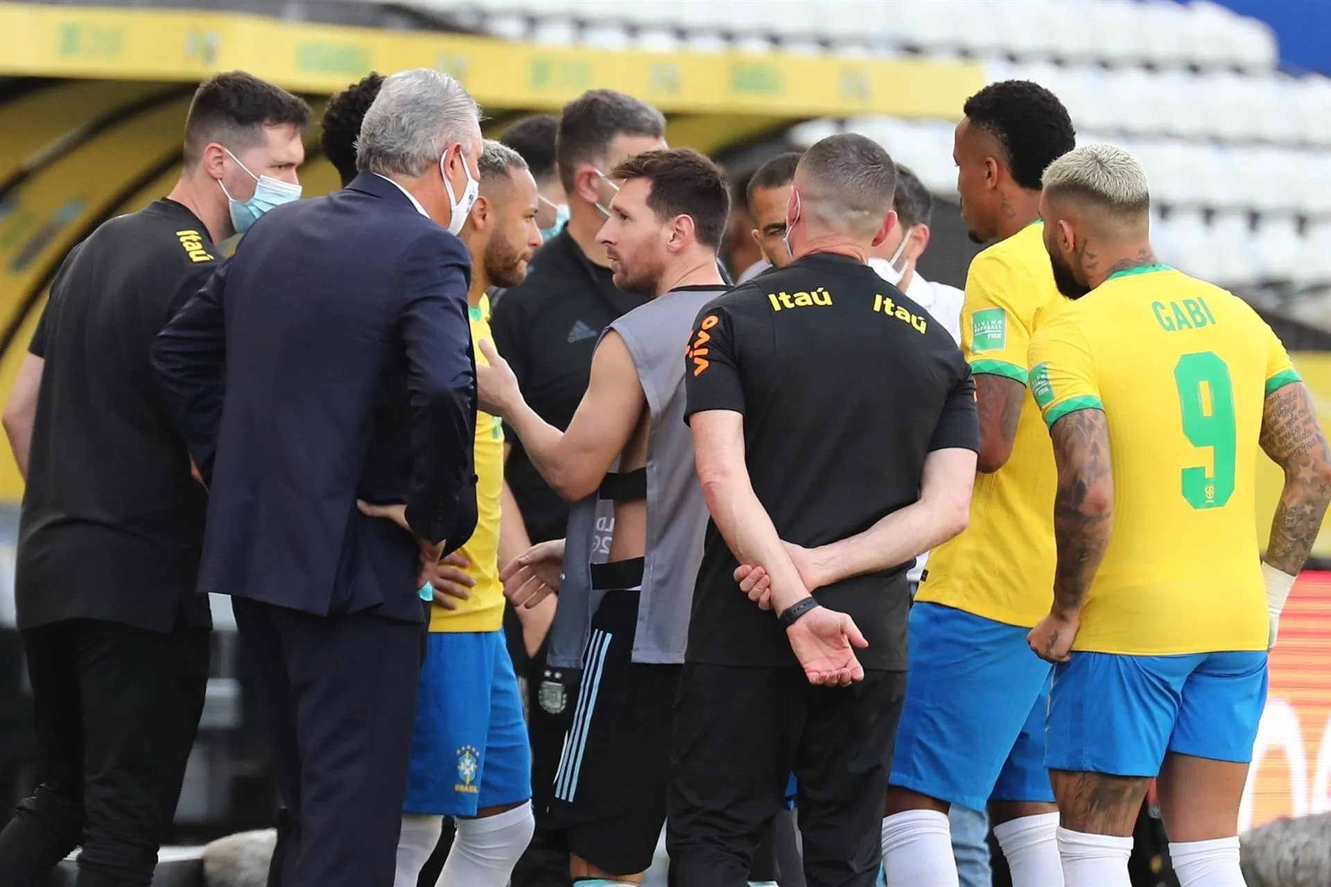 Inaudito final del Brasil-Argentina. FIFA recibe informe y decidirá