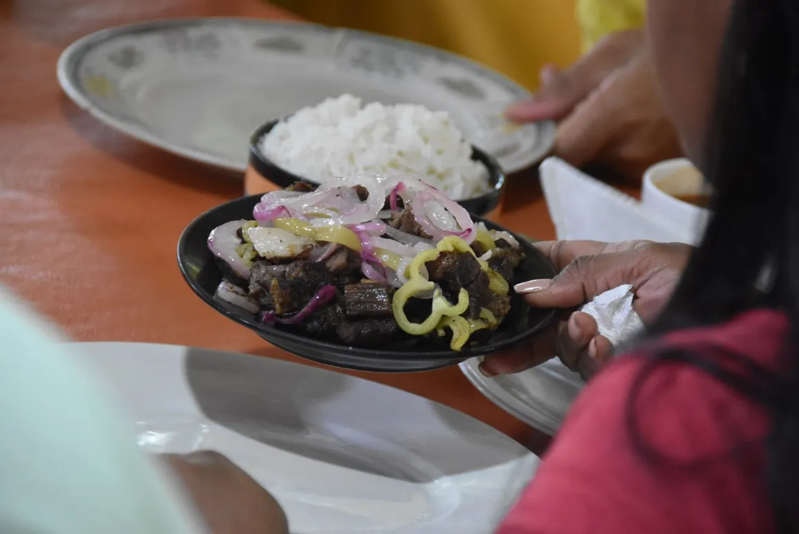 El orégano llevó al chivo liniero a la cúspide de la gastronomía dominicana