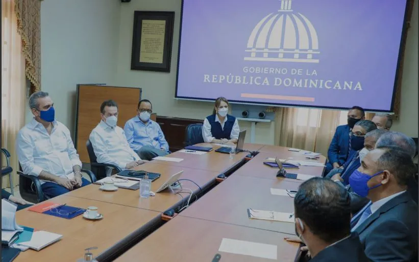 Propuesta de transformación digital incluye conectar a cada dominicano al Internet de banda ancha