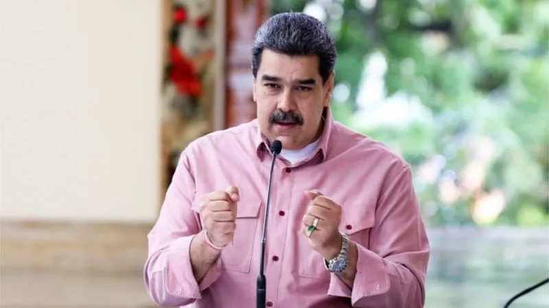 Maduro se abre a las empresas extranjeras para explotar petróleo