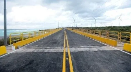 Ministro satisfecho con ritmo de construcción de carretera Enriquillo-Pedernales