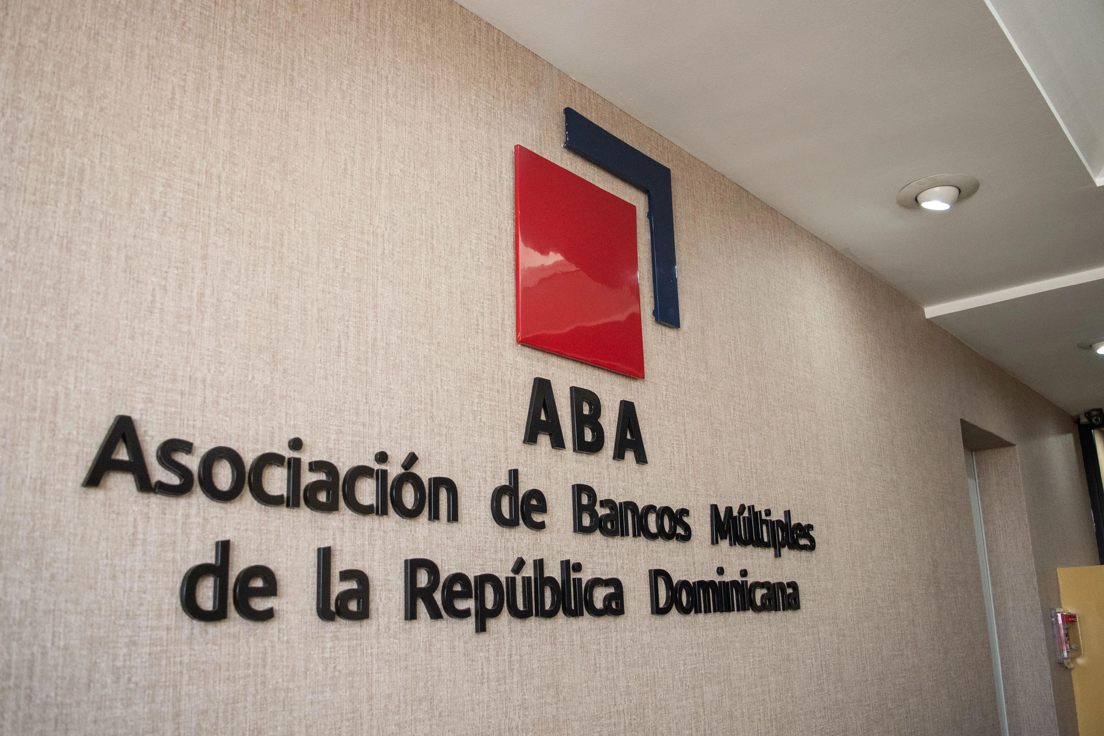 ABA capacitará sobre ley de lavado de activos