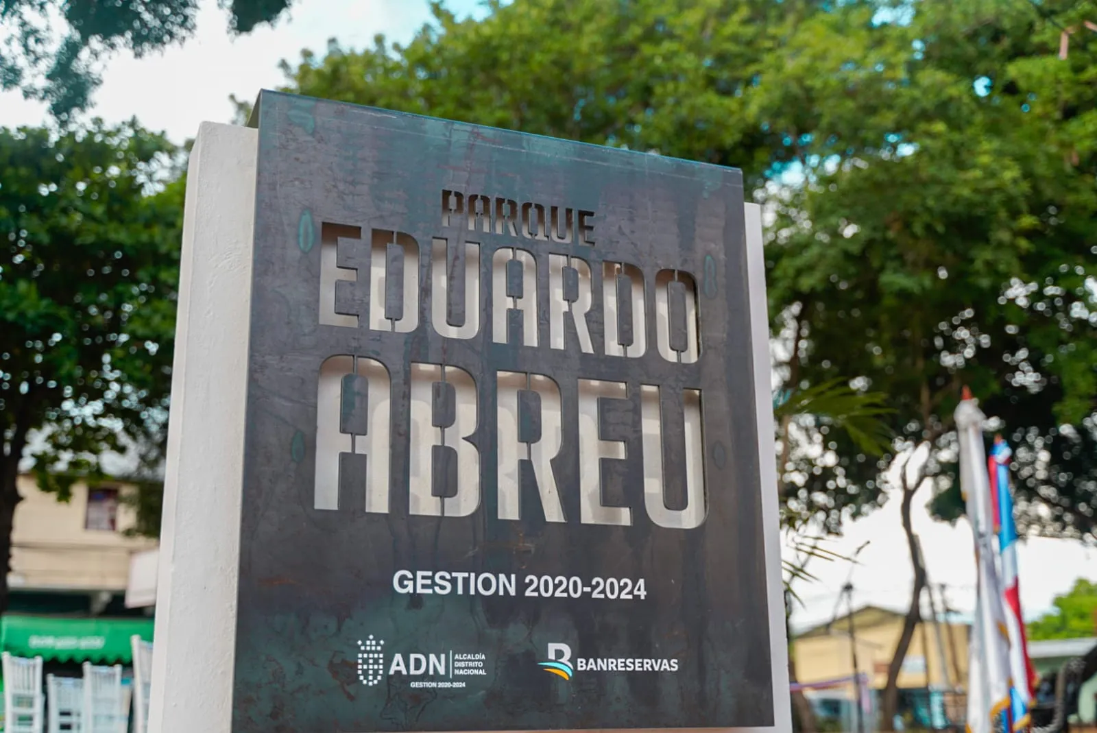 Entregan remozado el parque Eduardo Abreu en San Carlos