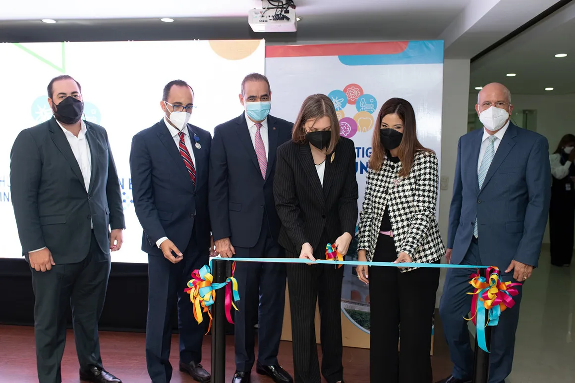 Unibe continua expandiéndose con la inauguración de su renovado