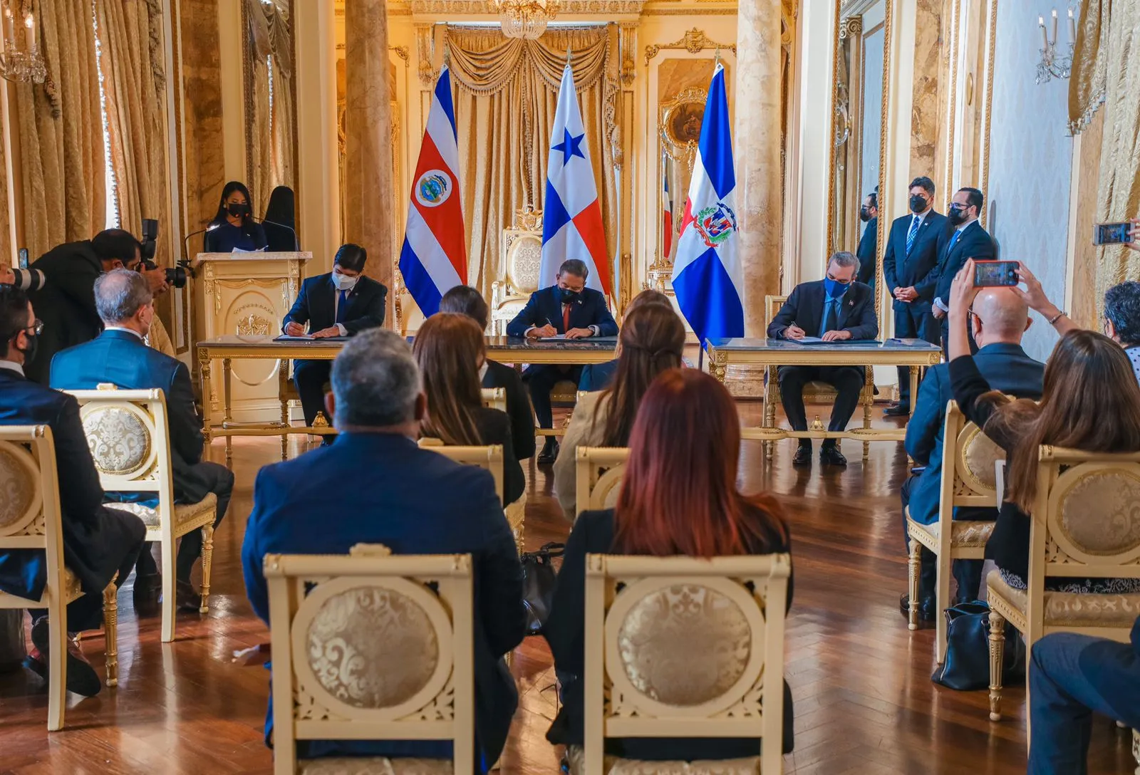 Presidentes de RD, Costa Rica y Panamá por acciones urgentes a favor de Haití